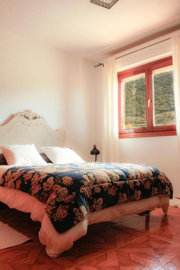 Blanca Martin Villa Trevelez Bagian luar foto