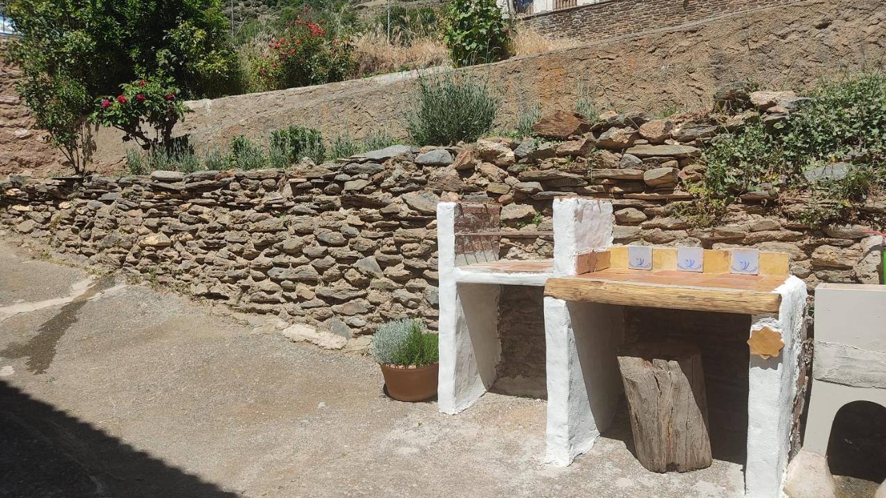 Blanca Martin Villa Trevelez Bagian luar foto